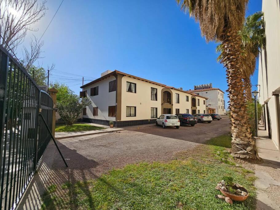 Complejo Cerrado Zona Shopping Apartment Guaymallen